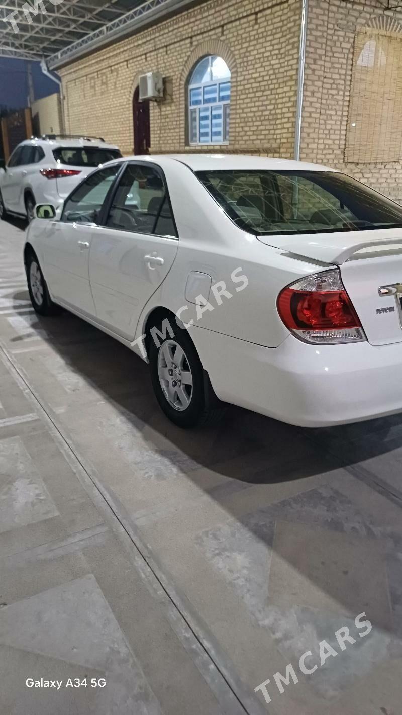 Toyota Camry 2002 - 150 000 TMT - Мары - img 4