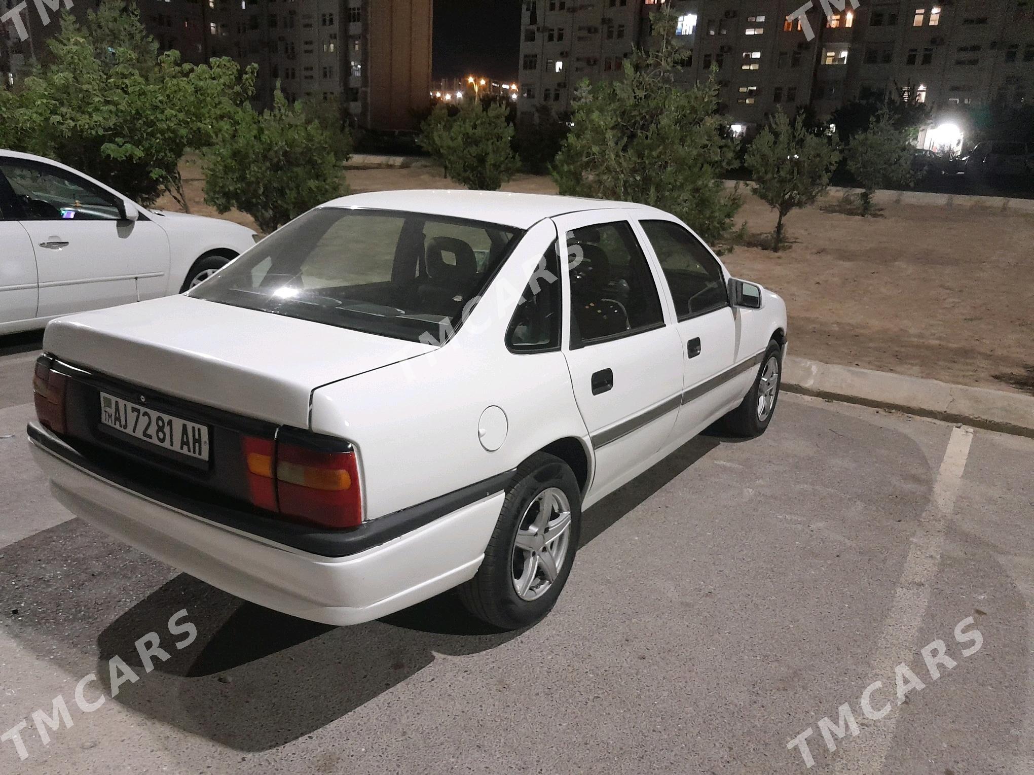 Opel Vectra 1992 - 35 000 TMT - Мир 7 - img 3