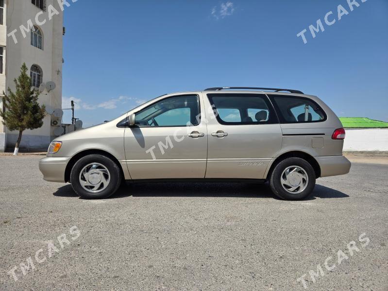 Toyota Sienna 2002 - 185 000 TMT - Türkmenabat - img 10