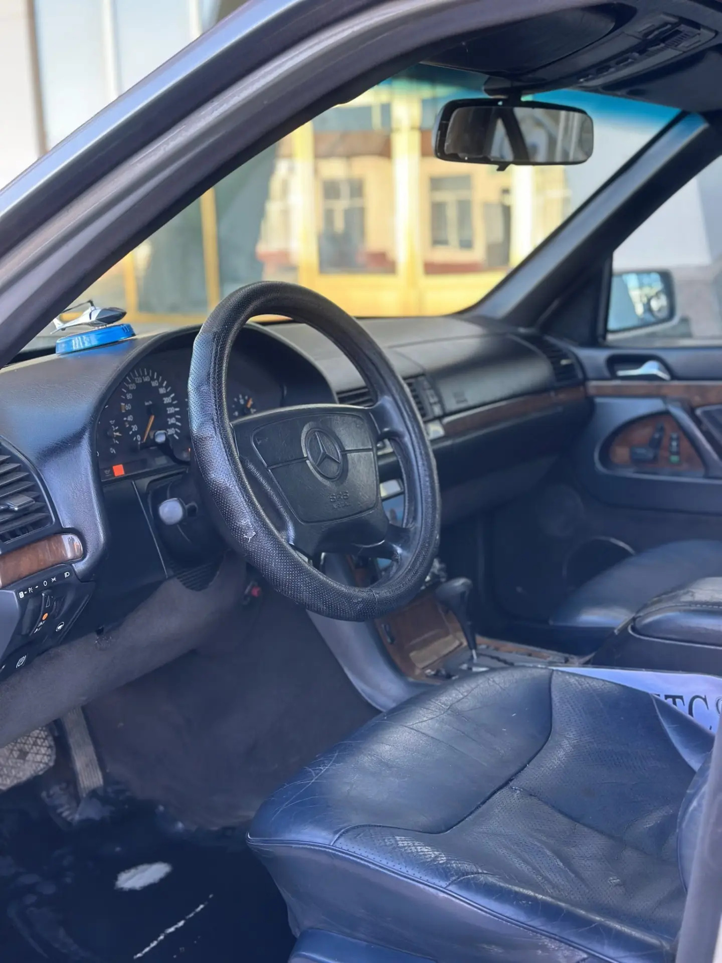 Mercedes-Benz 500E 1995 - 70 000 TMT - Дянев - img 4