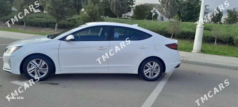 Hyundai Elantra 2020 - 215 000 TMT - Parahat 4 - img 5