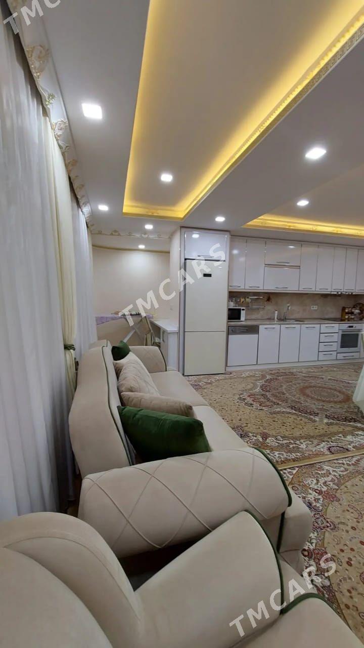 Продажа 3 ком 8 мкр 2 эт евро - 8 mkr - img 4