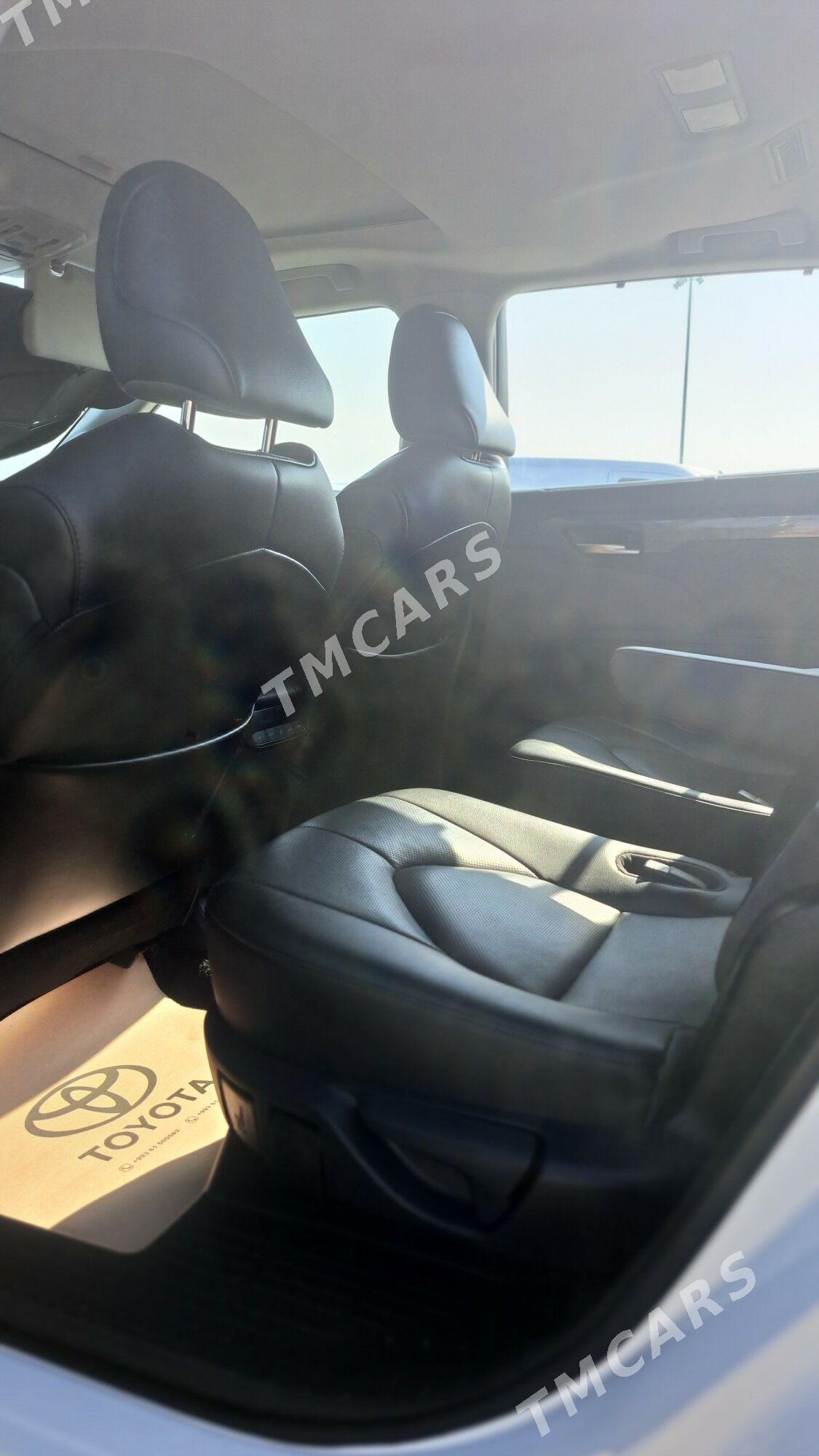 Toyota Highlander 2020 - 660 000 TMT - Ашхабад - img 3