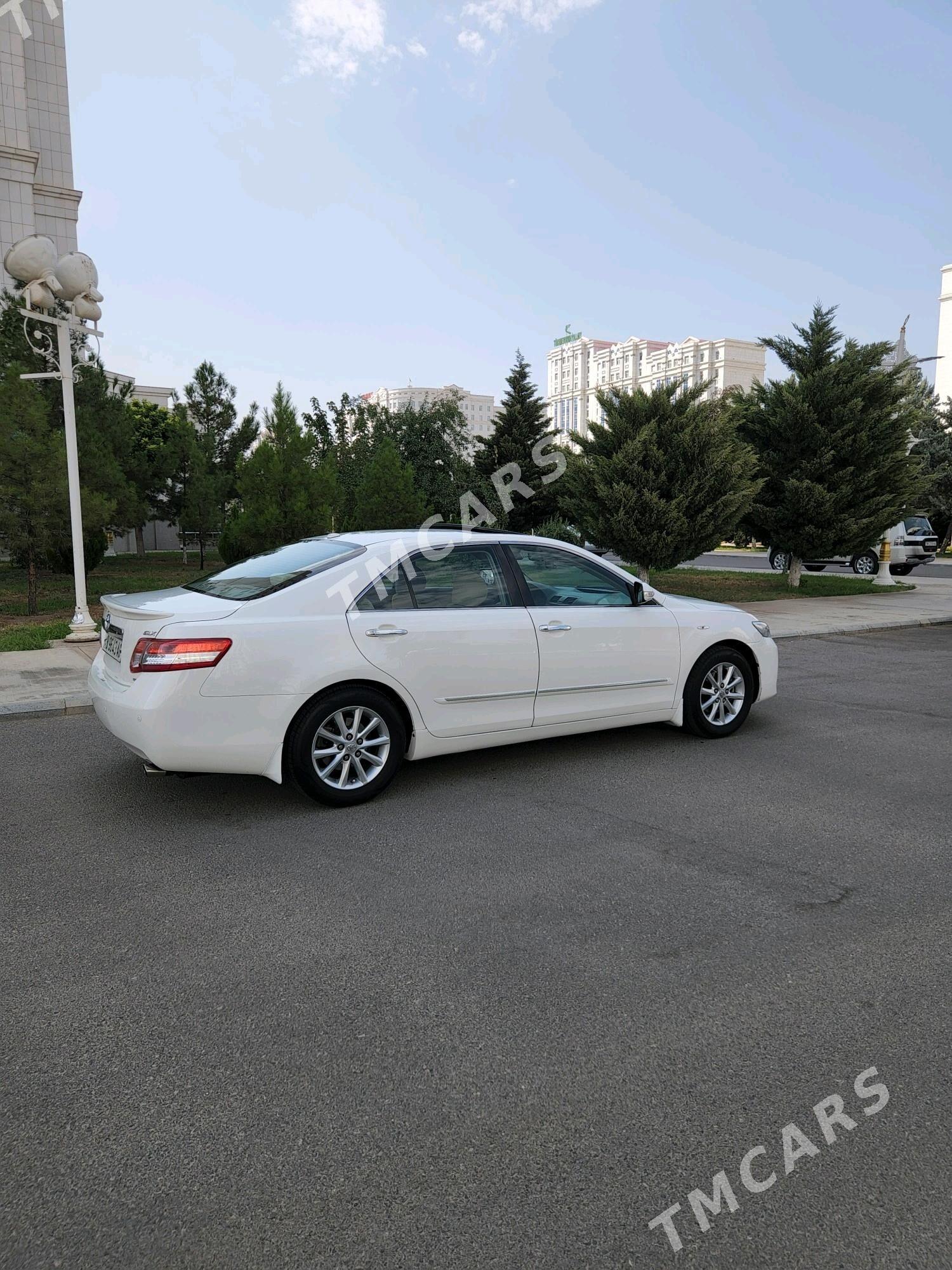 Toyota Camry 2010 - 205 000 TMT - Ашхабад - img 2