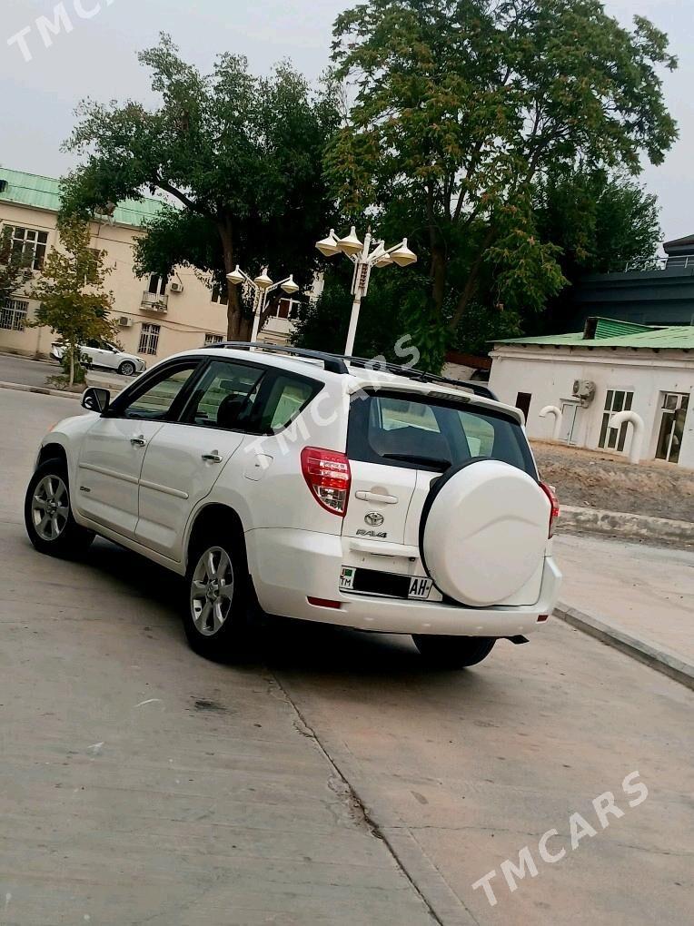 Toyota RAV4 2010 - 182 000 TMT - Ашхабад - img 4