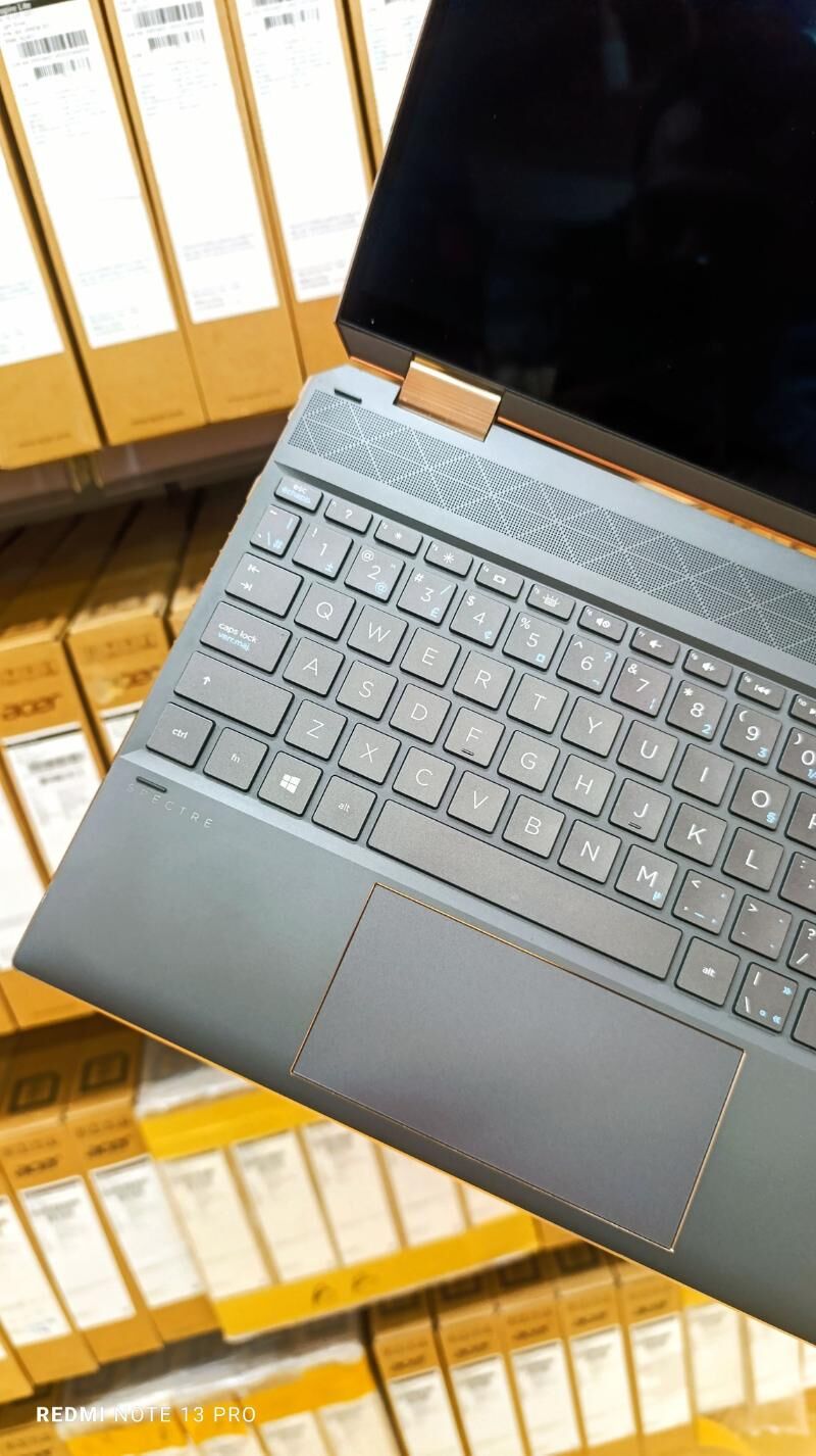 Б/У HP Spectre/ i7/ GTX 1650Ti - Балканабат - img 3