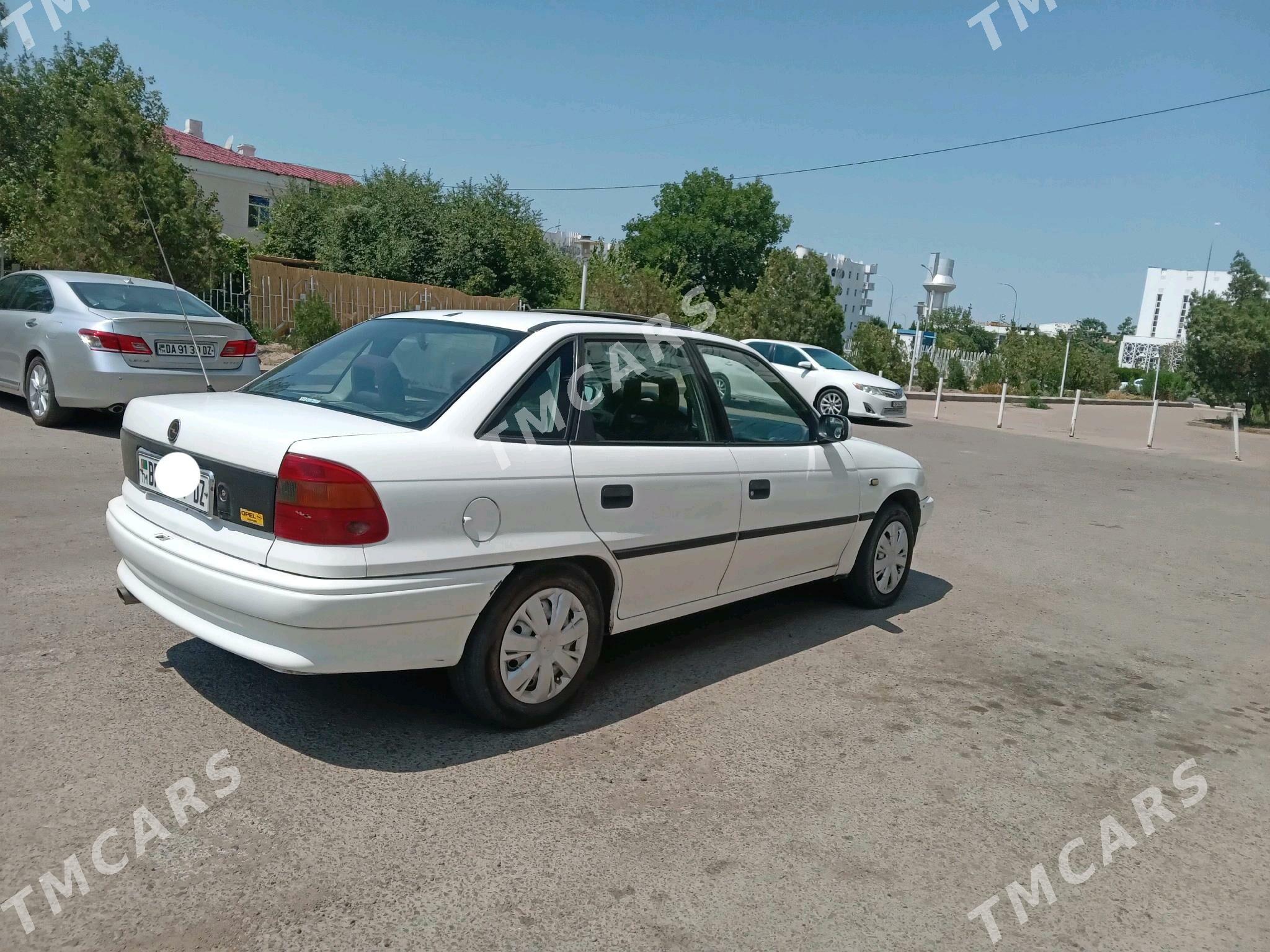 Opel Astra 1995 - 45 000 TMT - Daşoguz - img 4