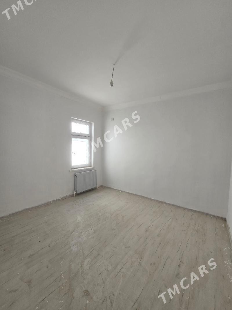 ÄNEW PANELKA 70M² - Анев - img 2