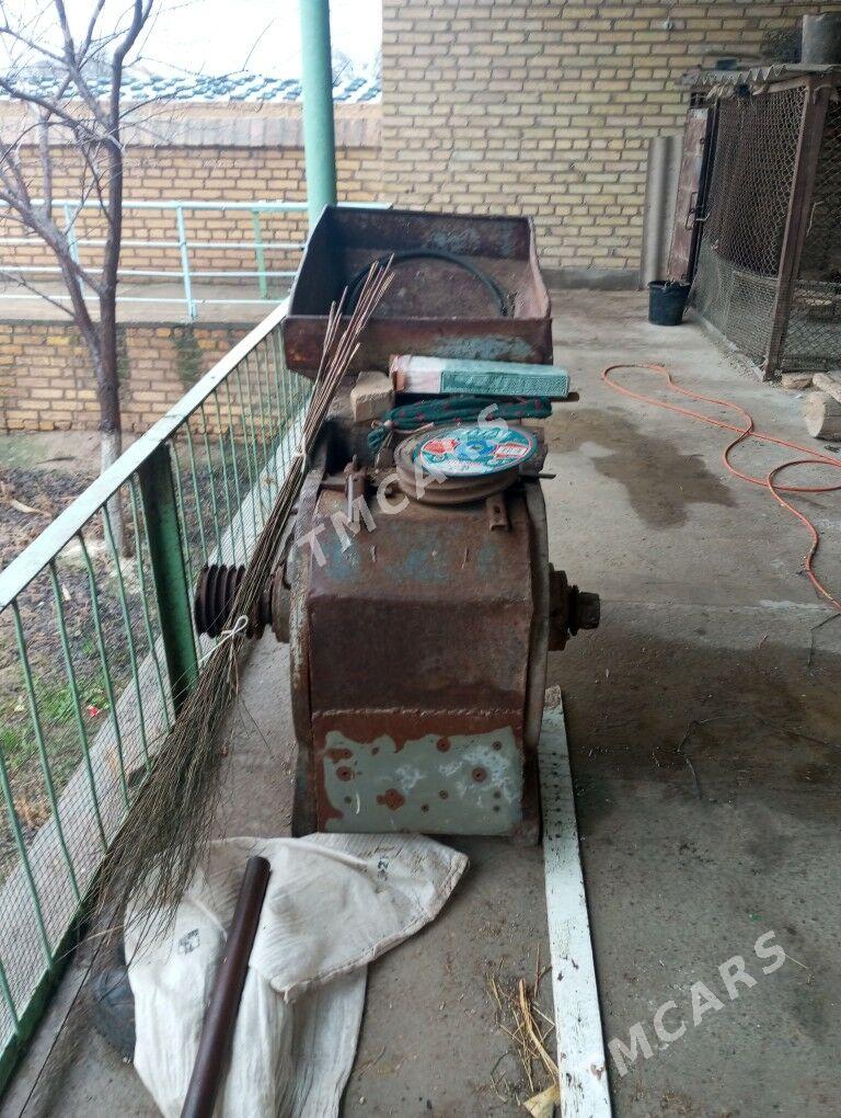 MEKE ÜWEÝAN APARAT - Halaç - img 3