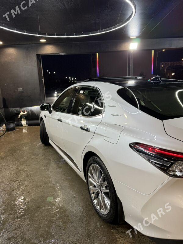 Toyota Camry 2022 - 610 000 TMT - Ашхабад - img 3