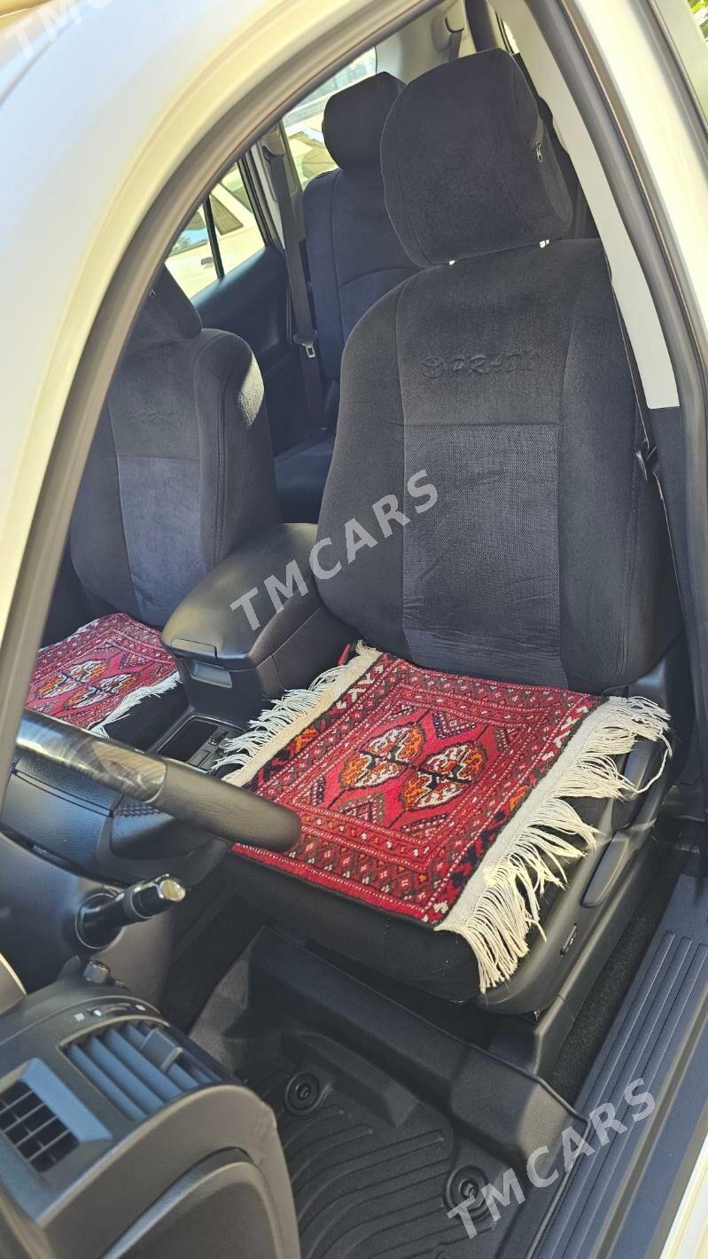 Toyota Land Cruiser Prado 2015 - 630 000 TMT - Aşgabat - img 2