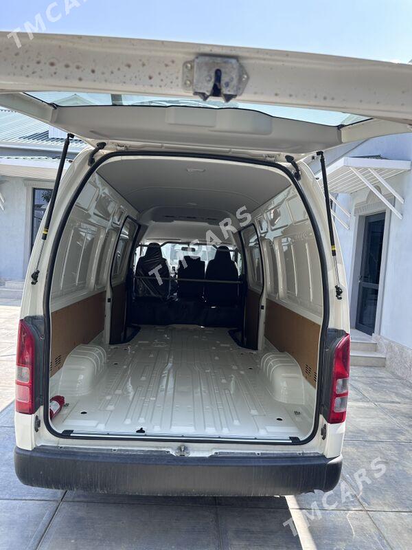Toyota Hiace 2025 - 539 000 TMT - Ашхабад - img 5