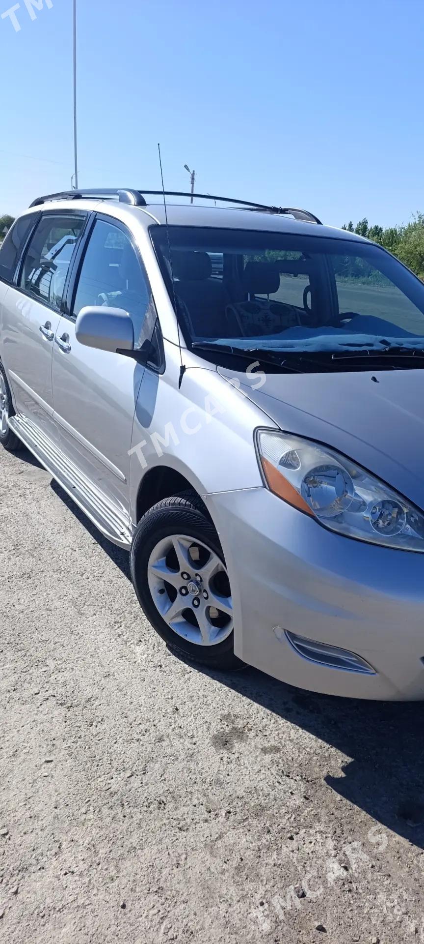 Toyota Sienna 2007 - 205 000 TMT - Boldumsaz - img 10