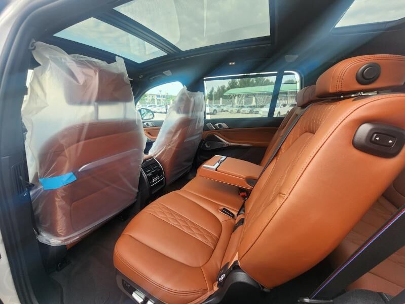 BMW X7 2024 - 2 240 000 TMT - 11 mkr - img 5