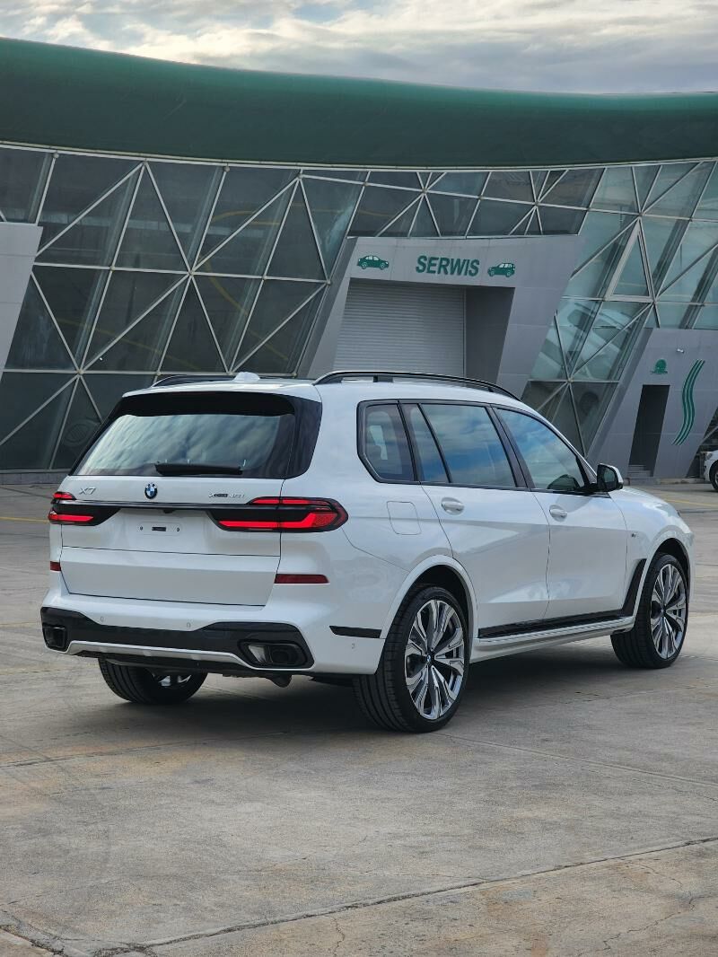 BMW X7 2024 - 2 240 000 TMT - 11 mkr - img 7