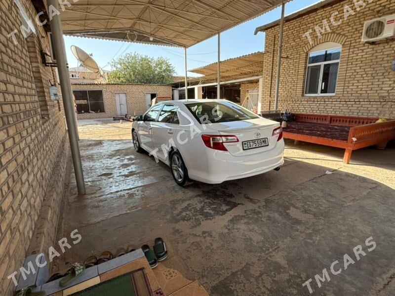 Toyota Camry 2012 - 200 000 TMT - Mary - img 6