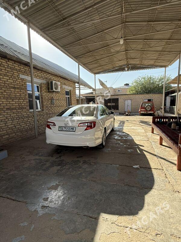 Toyota Camry 2012 - 200 000 TMT - Mary - img 5