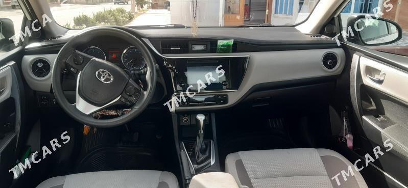 Toyota Corolla 2018 - 197 000 TMT - Мары - img 6