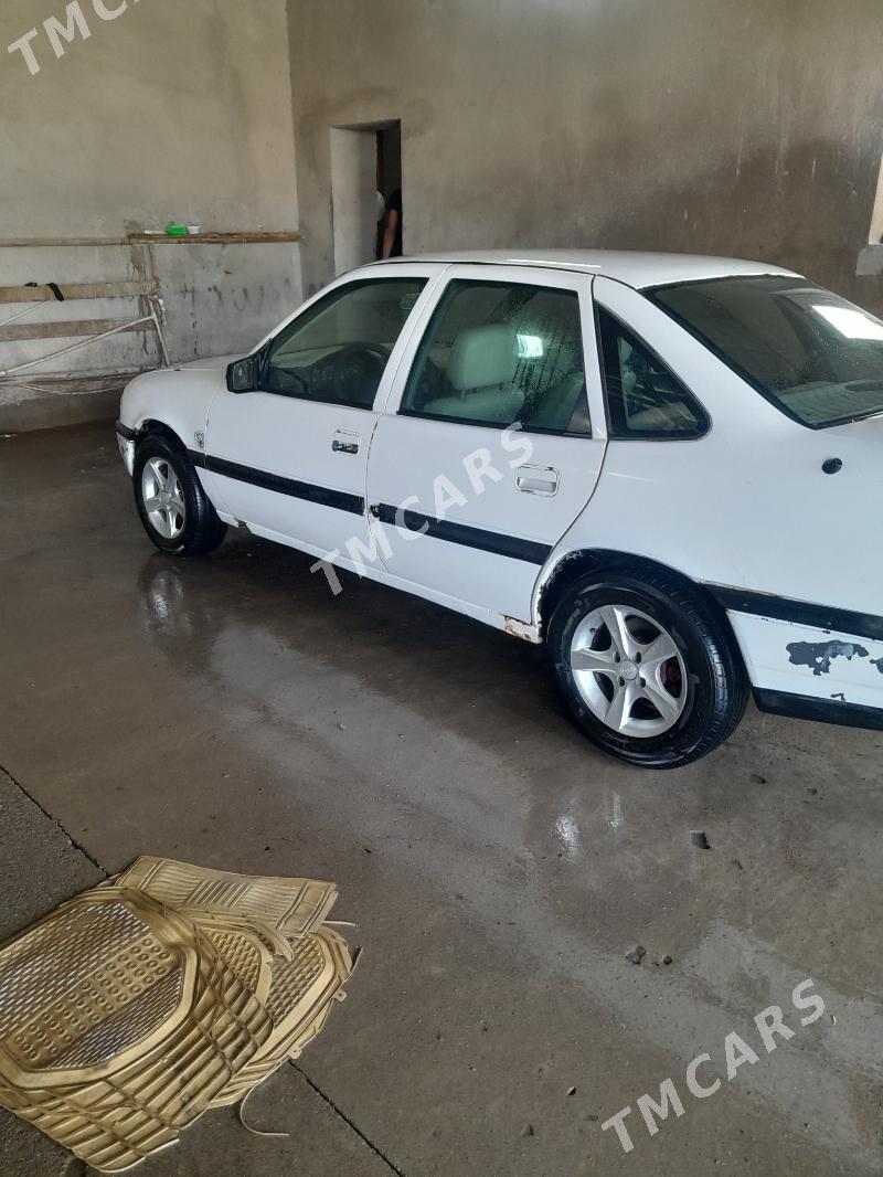 Opel Vectra 1992 - 25 000 TMT - Boldumsaz - img 3