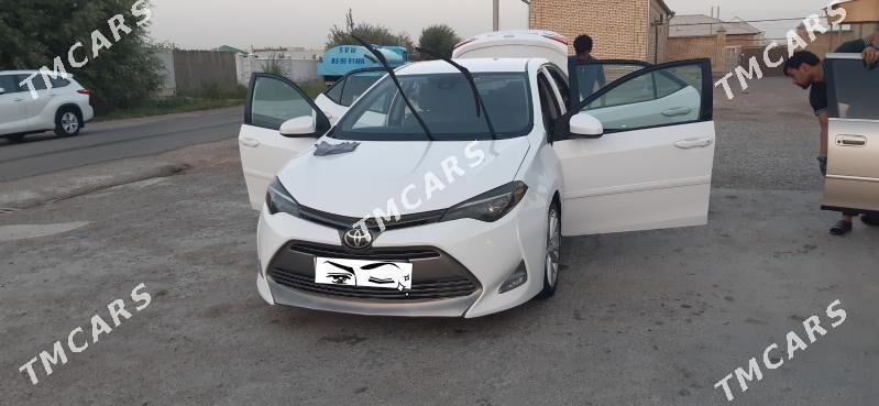 Toyota Corolla 2018 - 197 000 TMT - Мары - img 4