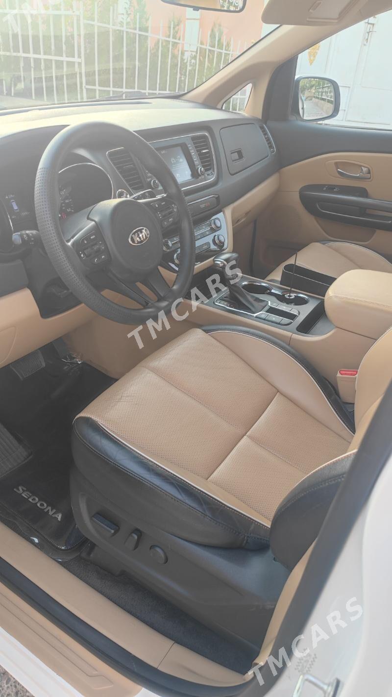 Kia Sedona 2020 - 348 000 TMT - Ашхабад - img 4