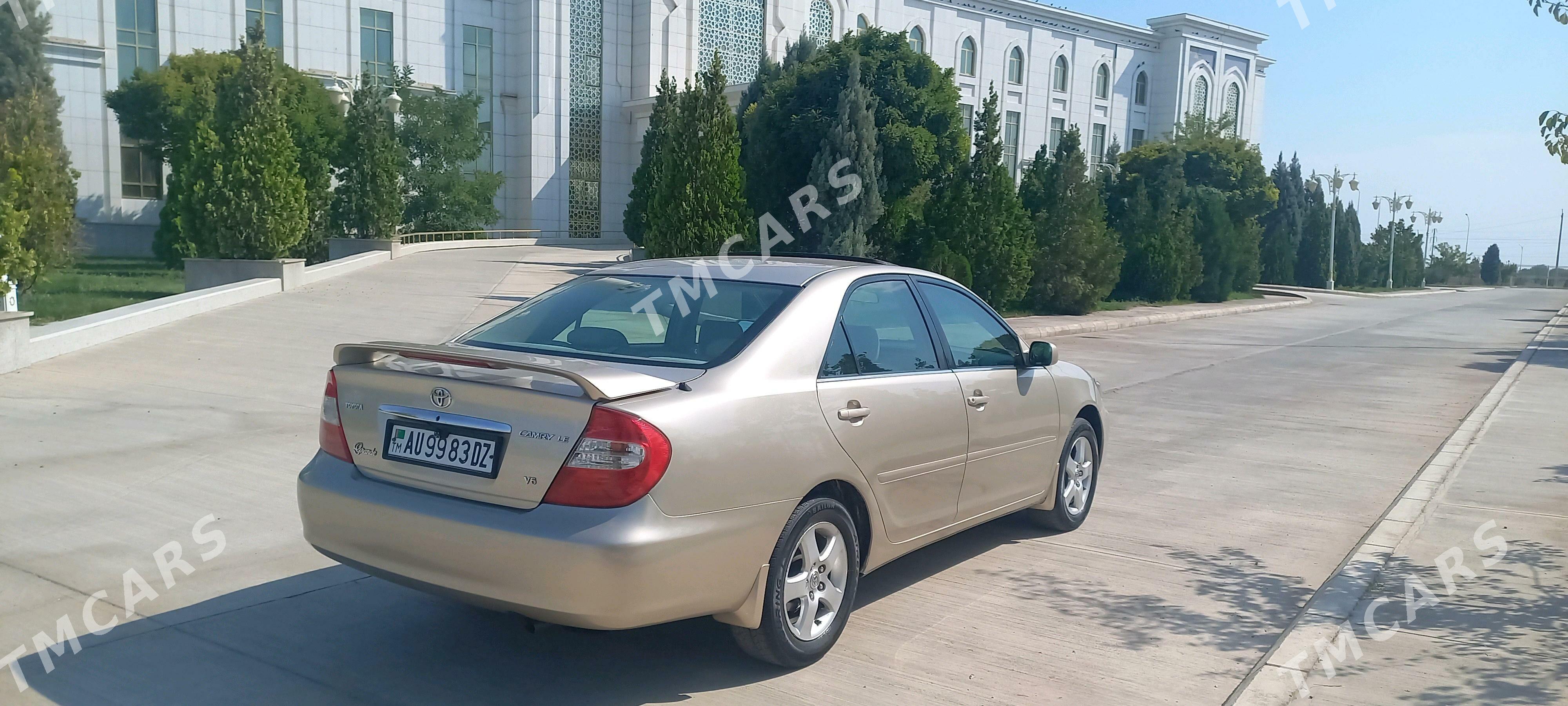 Toyota Camry 2004 - 168 000 TMT - Дашогуз - img 6