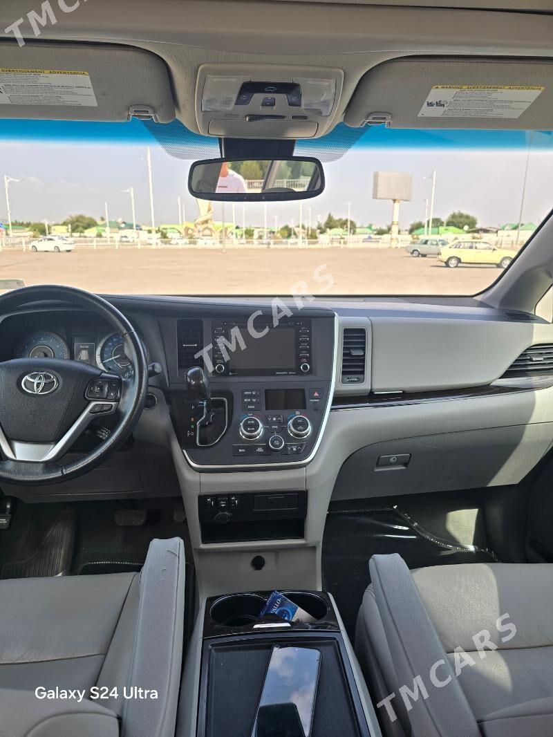 Toyota Sienna 2020 - 438 000 TMT - Хитровка - img 5