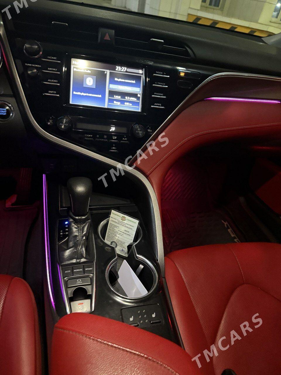 Toyota Camry 2018 - 325 000 TMT - Мир 5 - img 6