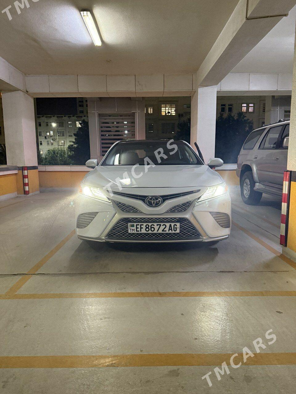 Toyota Camry 2018 - 325 000 TMT - Мир 5 - img 4