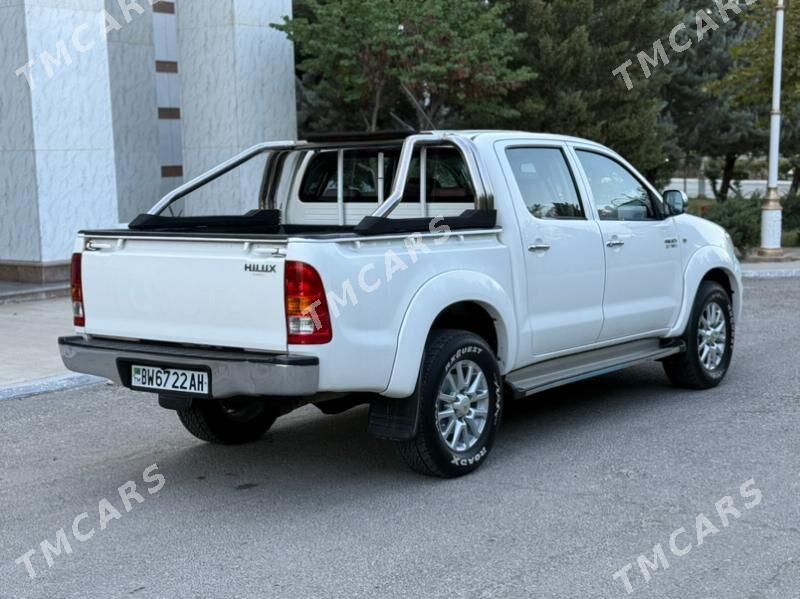 Toyota Hilux 2011 - 290 000 TMT - Howdan "B" - img 3