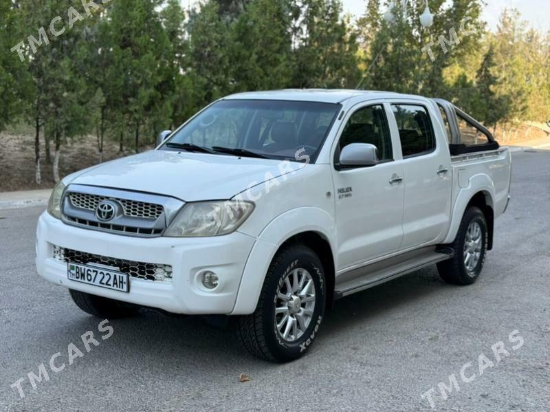 Toyota Hilux 2011 - 290 000 TMT - Howdan "B" - img 4