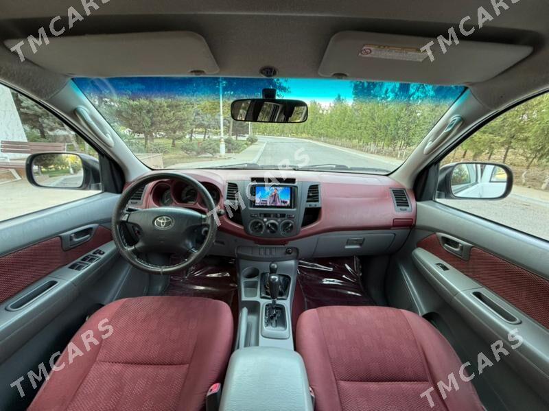 Toyota Hilux 2011 - 290 000 TMT - Howdan "B" - img 8