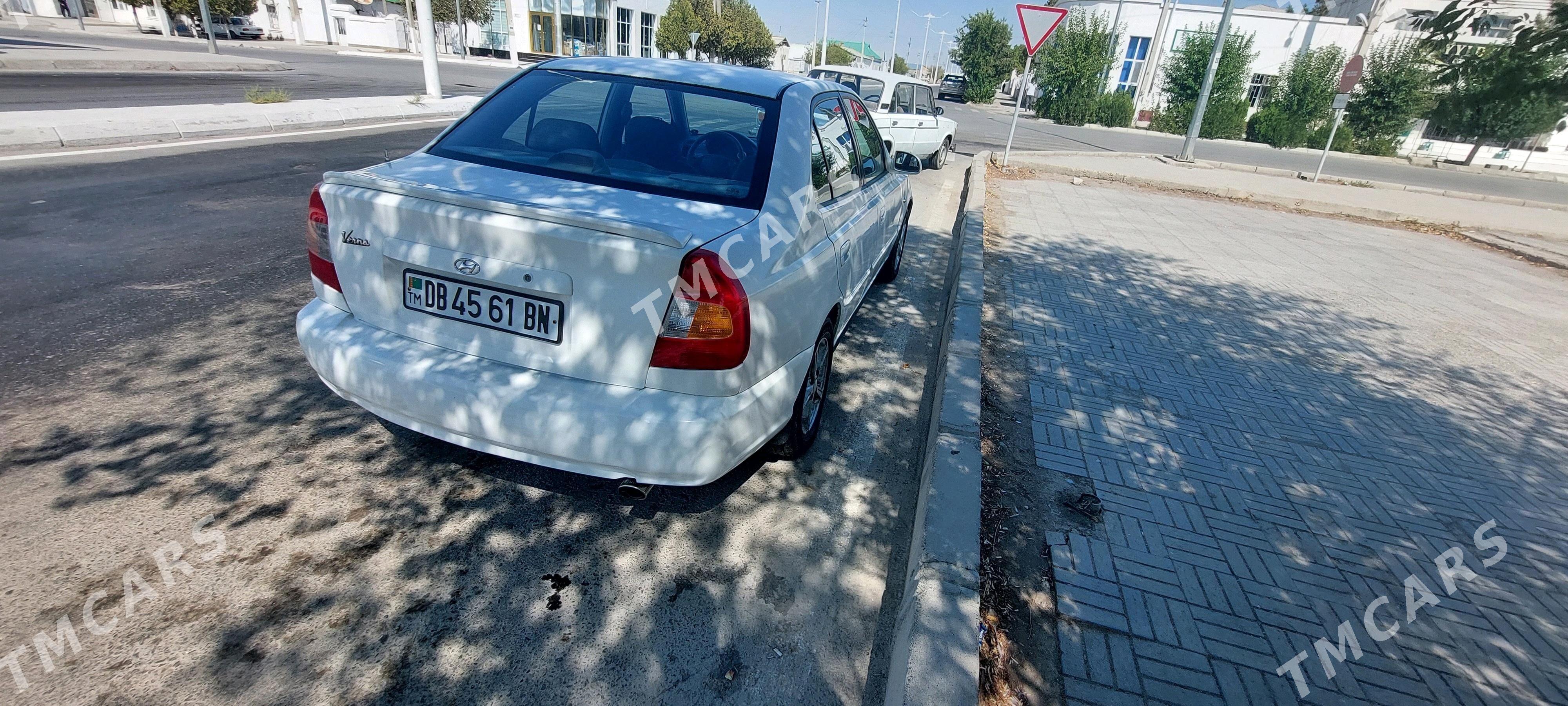 Hyundai Accent 1999 - 40 000 TMT - Гызыларбат - img 4