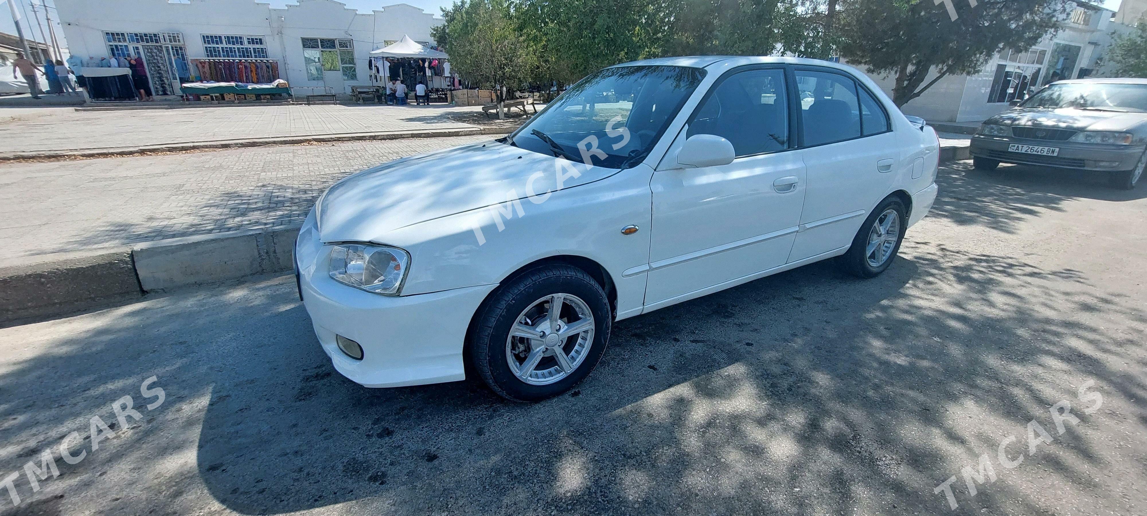 Hyundai Accent 1999 - 40 000 TMT - Гызыларбат - img 3