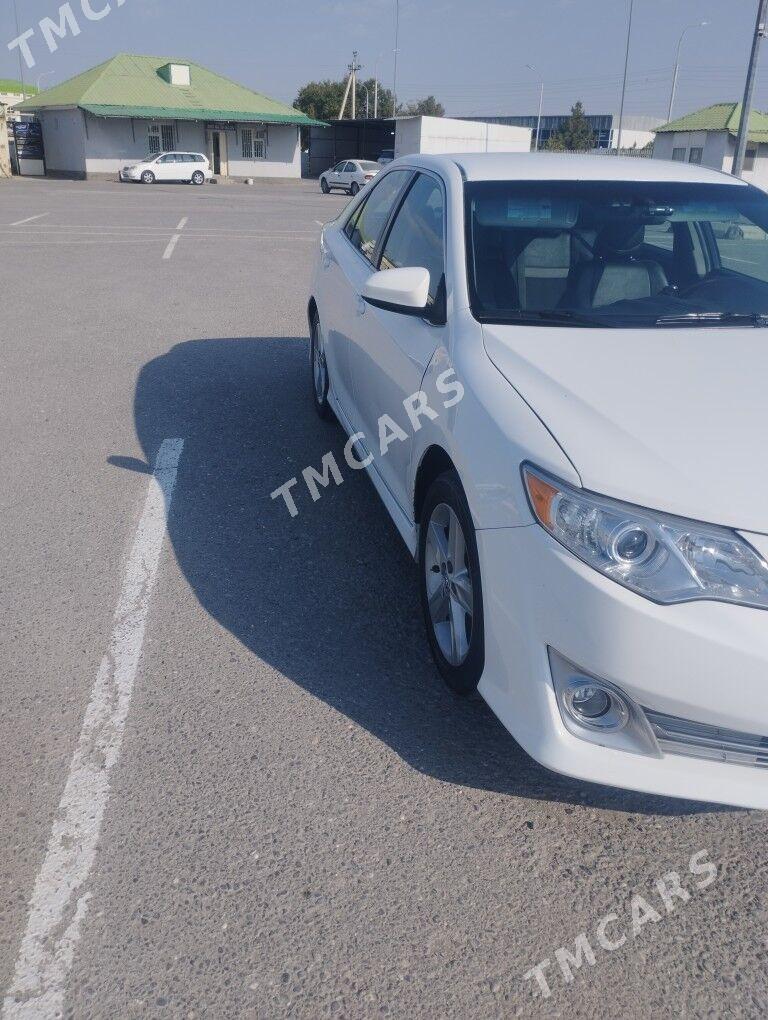 Toyota Camry 2014 - 200 000 TMT - 8 мкр - img 2