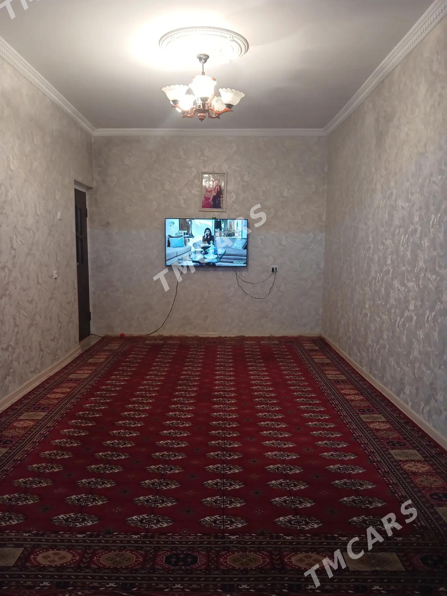 8 mkr 3 komnat - 8 мкр - img 7