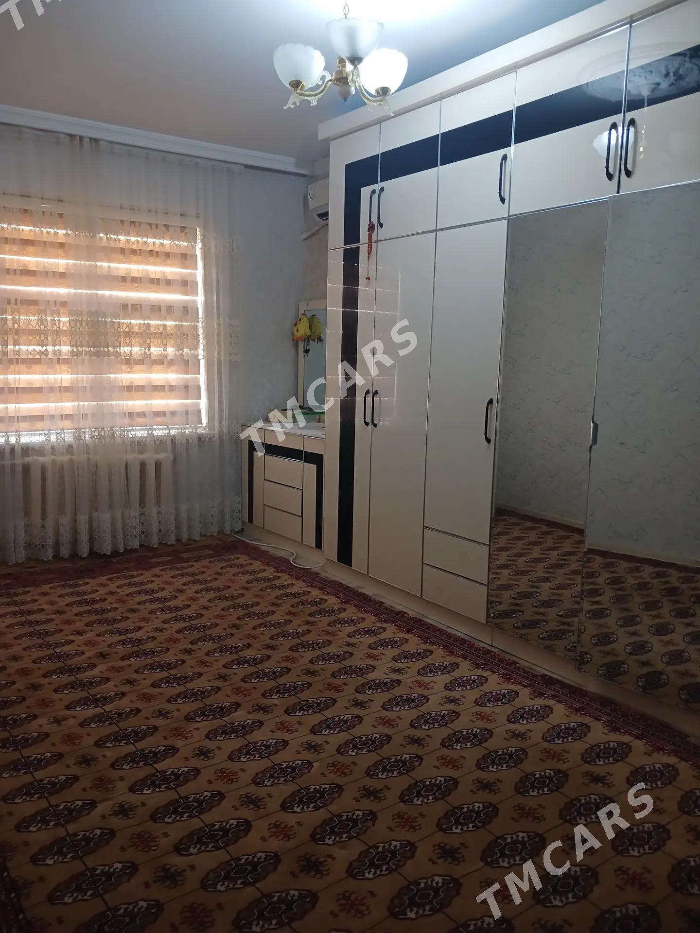 8 mkr 3 komnat - 8 мкр - img 8