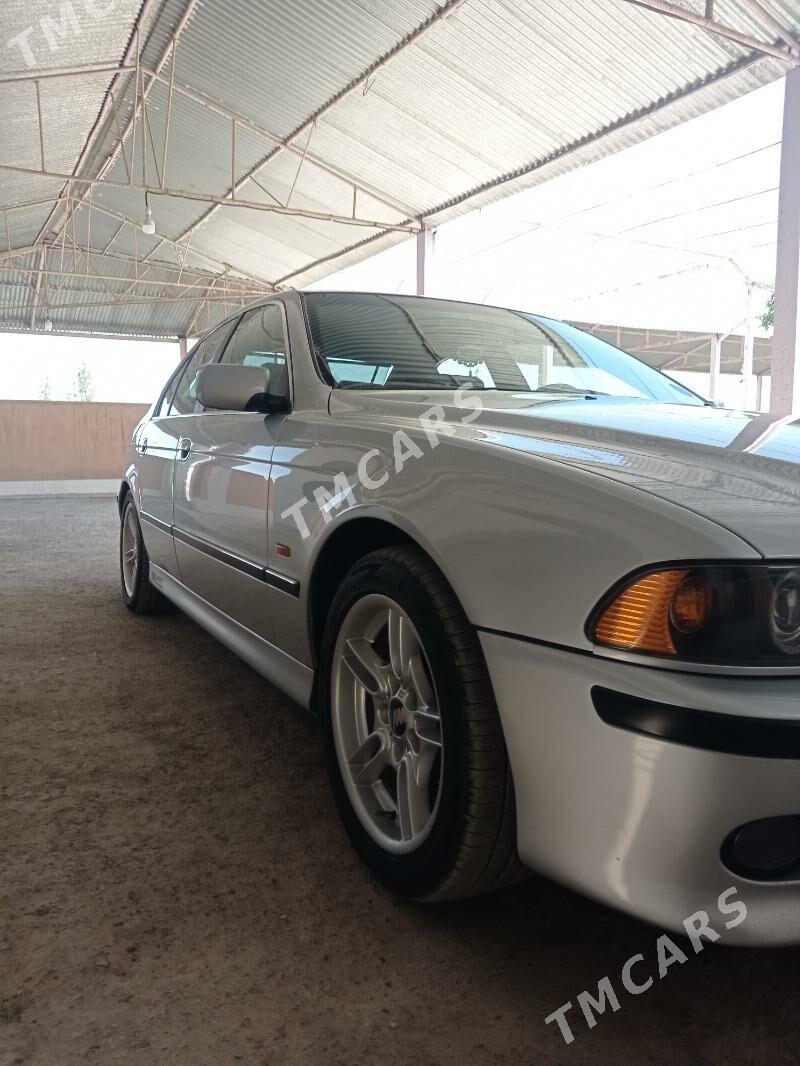 BMW 5 Series 2000 - 120 000 TMT - Kaka - img 3