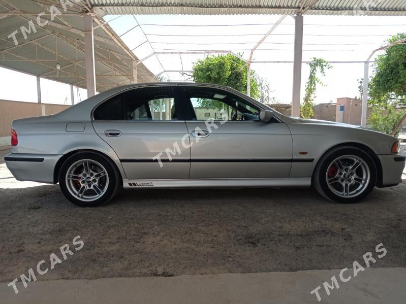 BMW 5 Series 2000 - 120 000 TMT - Kaka - img 6