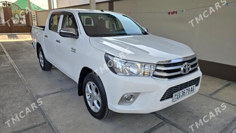 Toyota Hilux 2020 - 370 000 TMT - Aşgabat - img 2