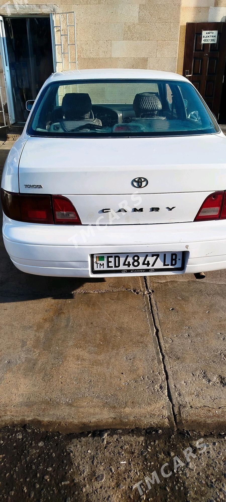 Toyota Camry 1996 - 75 000 TMT - Türkmenabat - img 3