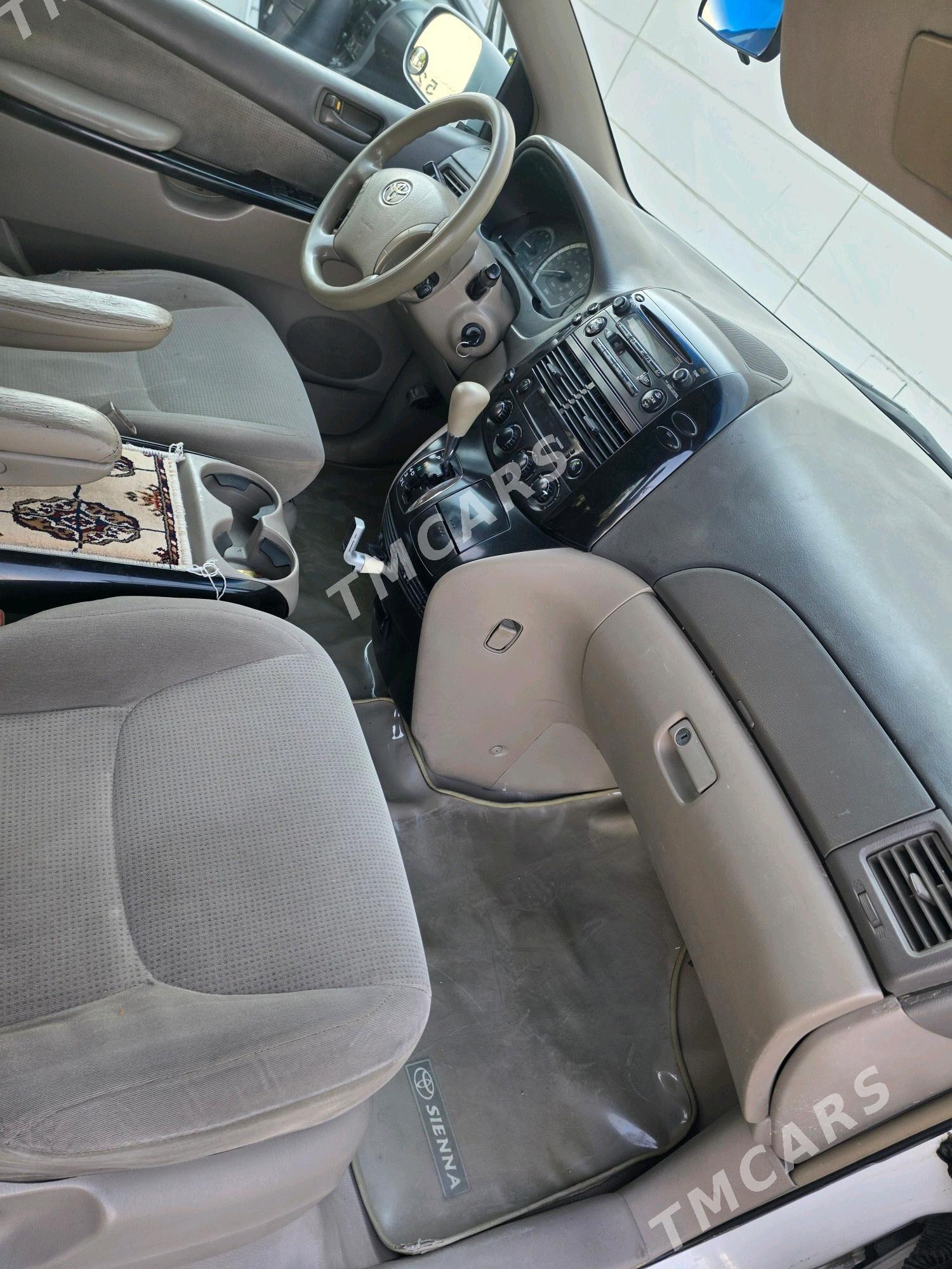 Toyota Sienna 2004 - 215 000 TMT - Änew - img 6