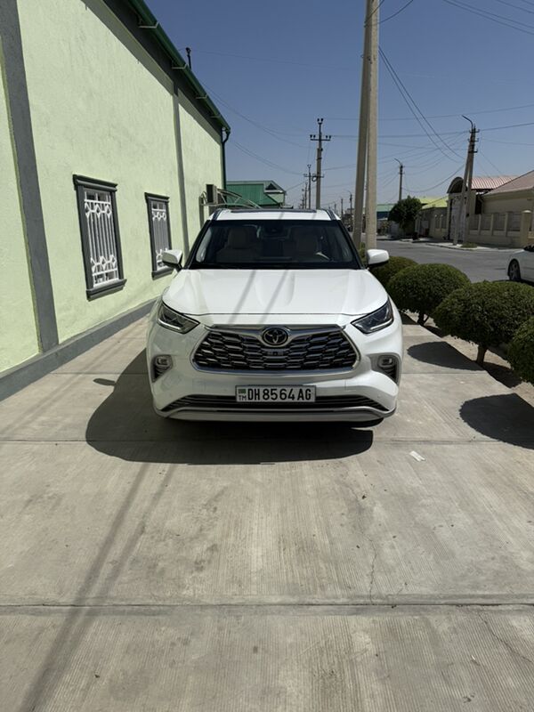 Toyota Highlander 2021 - 630 000 TMT - Aşgabat - img 3