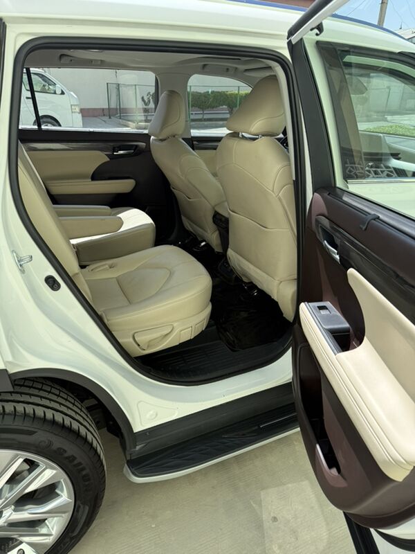 Toyota Highlander 2021 - 630 000 TMT - Aşgabat - img 8
