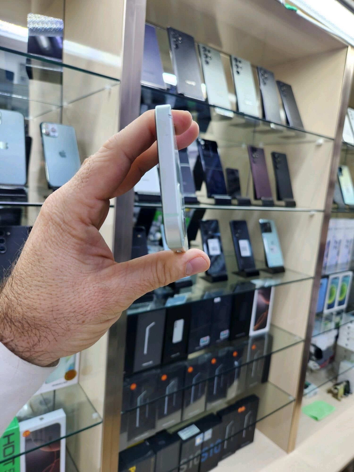 I PHONE 12 - Aşgabat - img 4