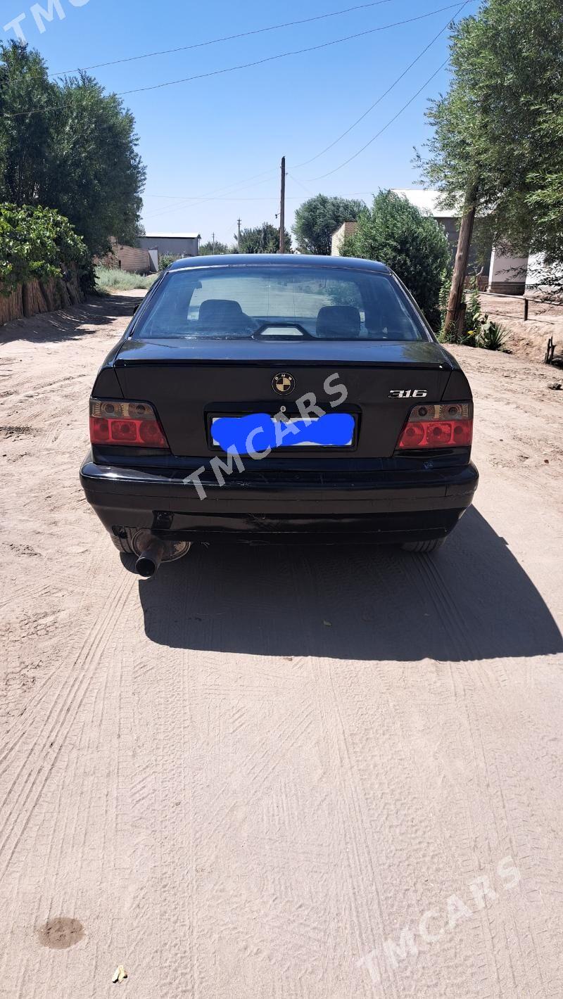 BMW 3 Series 1992 - 20 000 TMT - Керки - img 2