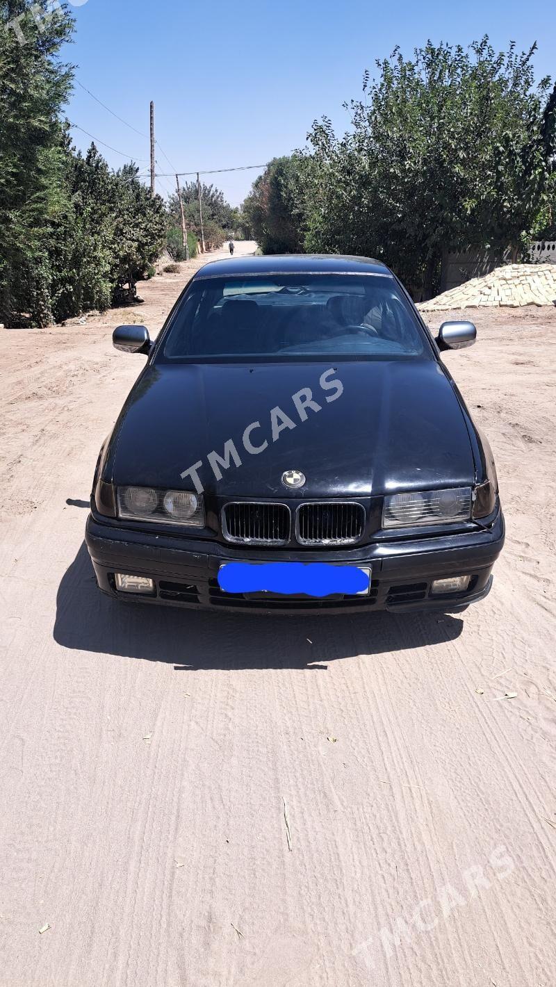 BMW 3 Series 1992 - 20 000 TMT - Керки - img 4