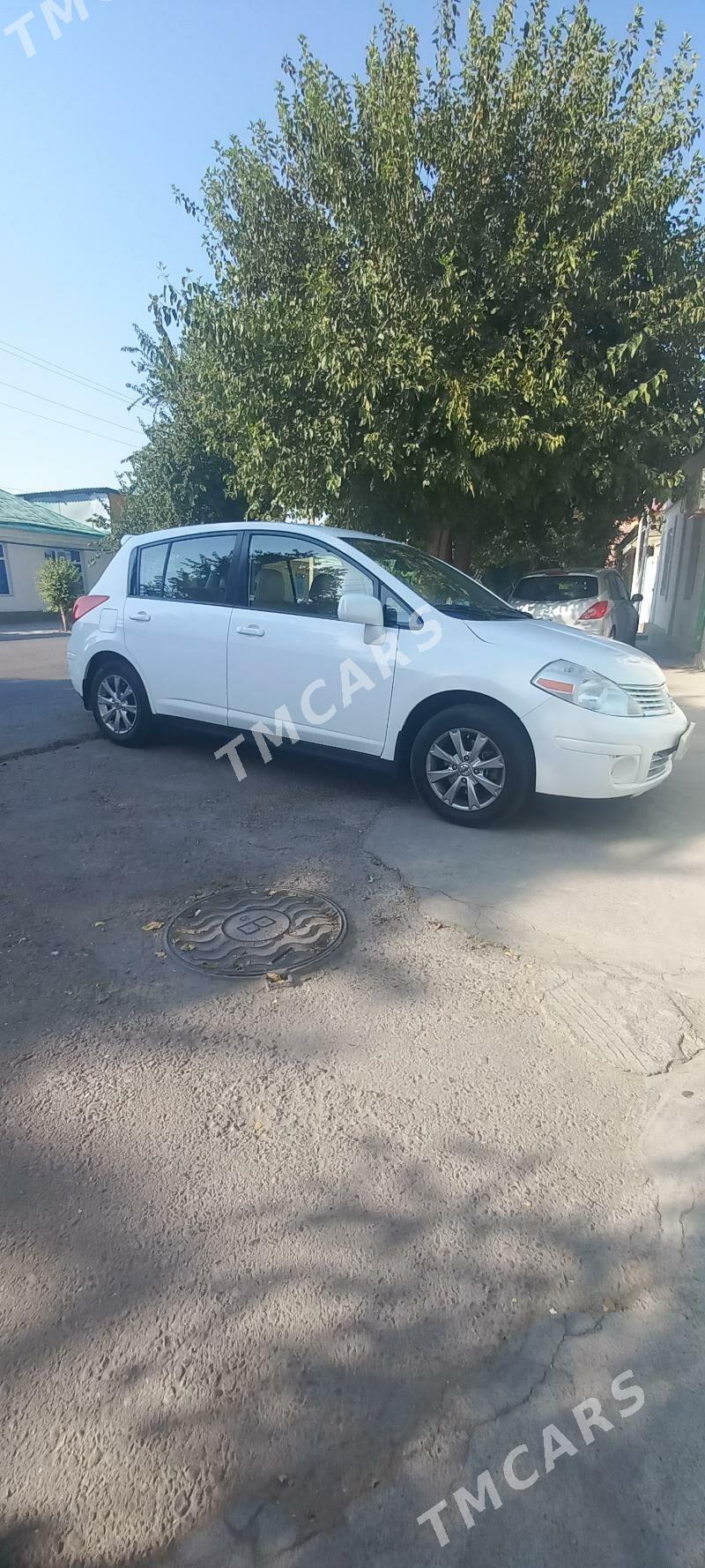 Nissan Versa 2009 - 134 000 TMT - Ашхабад - img 4