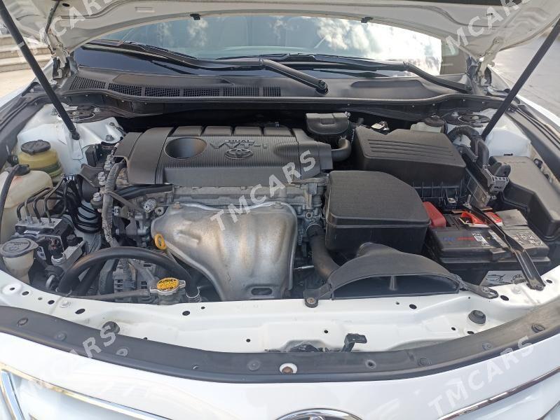 Toyota Camry 2010 - 198 000 TMT - Mary - img 4