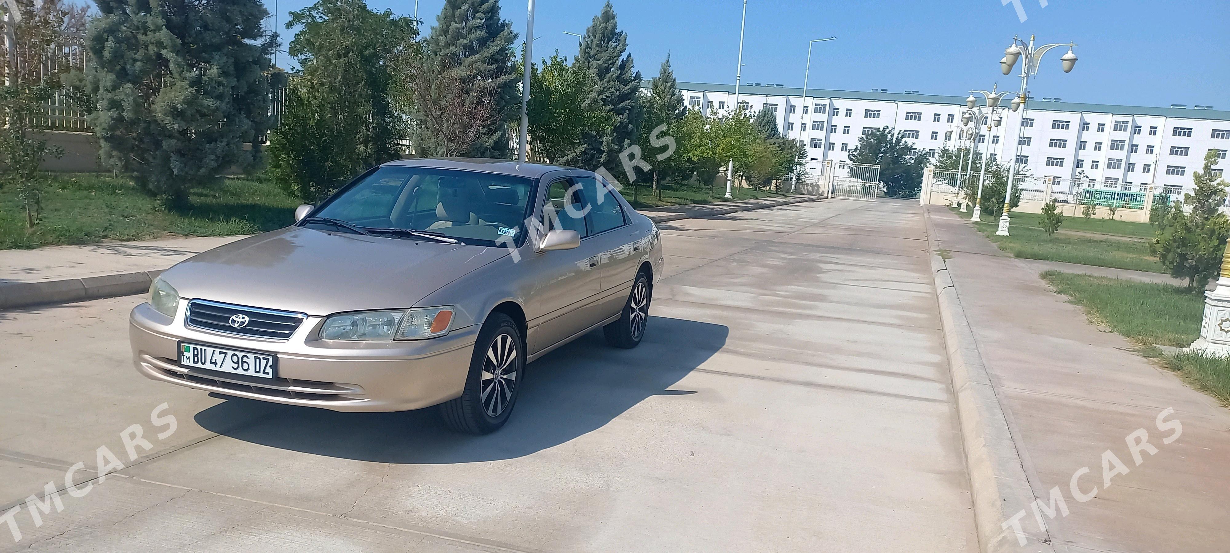 Toyota Camry 2000 - 132 000 TMT - Дашогуз - img 6